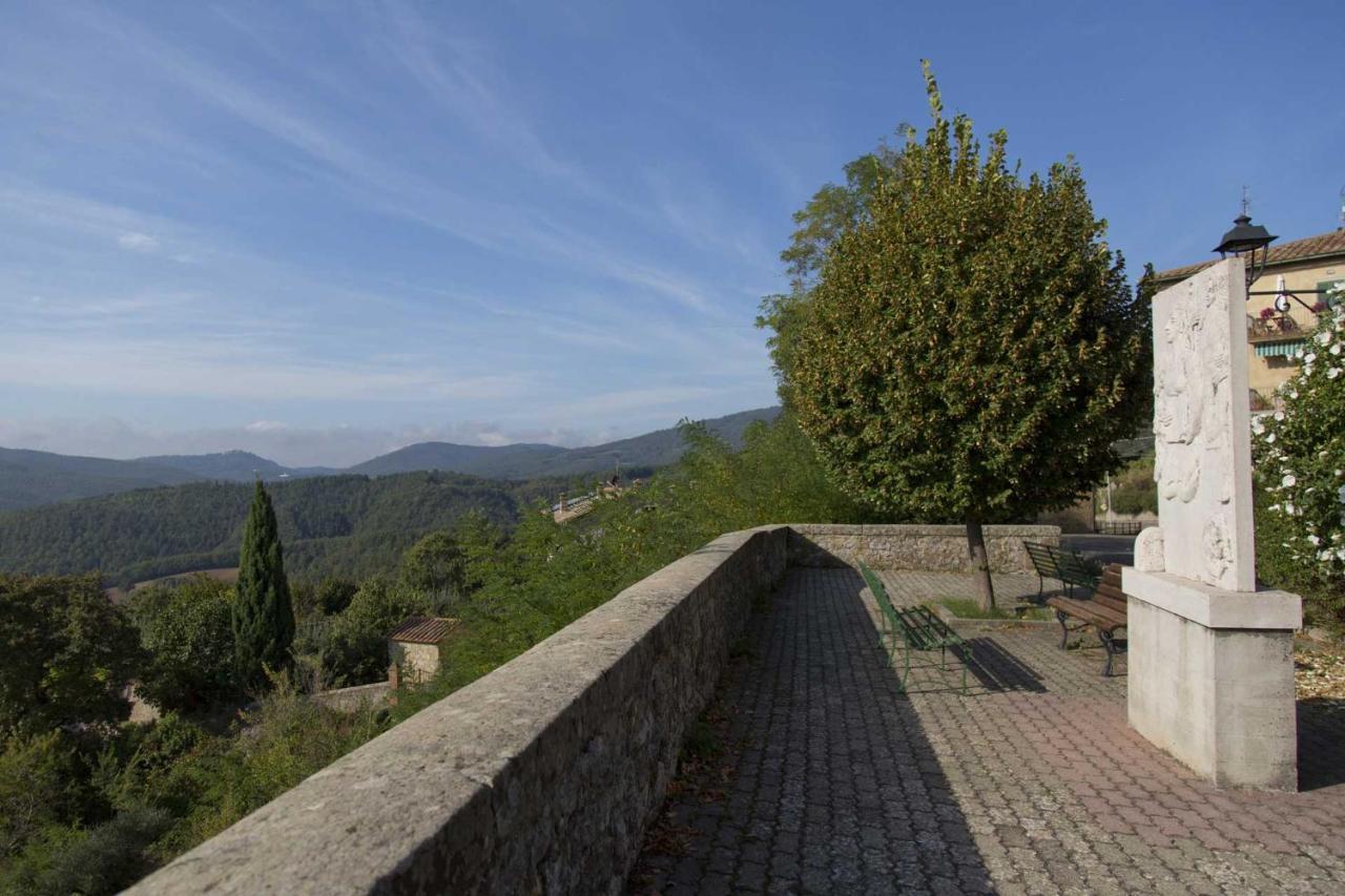 Agriturismo La Via Dell'Oliviera Ciciano Екстериор снимка