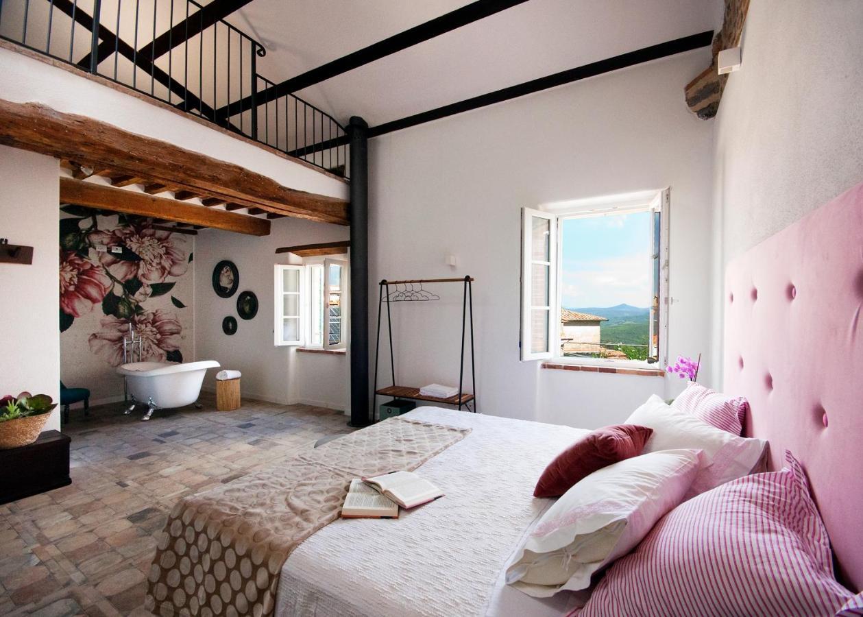 Agriturismo La Via Dell'Oliviera Ciciano Екстериор снимка