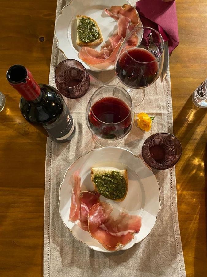 Agriturismo La Via Dell'Oliviera Ciciano Екстериор снимка